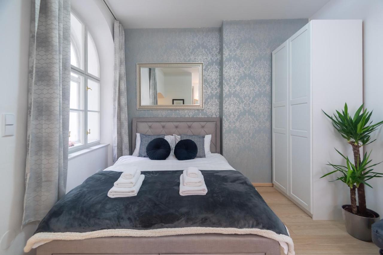Quiet Apartment In The Heart Of Old Town Centre Praag Buitenkant foto